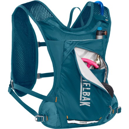 CamelBak Chase Race 4 Hydration Vest with Crux 1.5L Reservoir 2