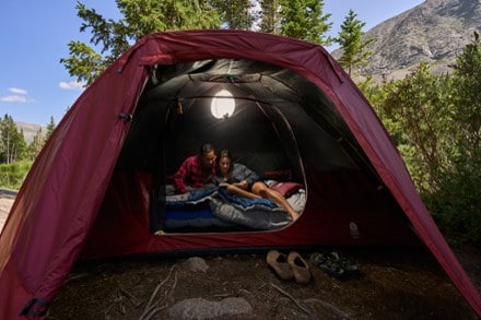Sierra Designs Alpenglow 6-Person Tent 10