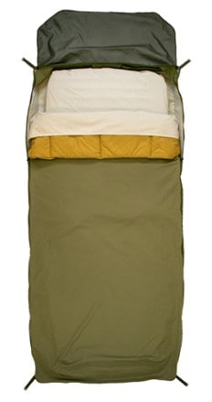 Born Outdoor Badger Bed Sleeping pad, sheets and quilt not included