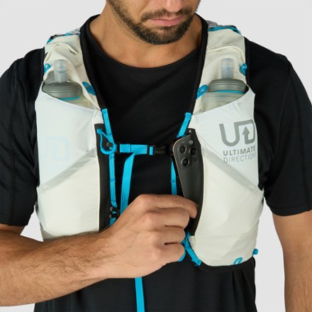 Ultimate Direction Ultra Hydration Vest 12 L 8