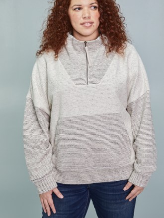 women's plus size fleece sweatshirts