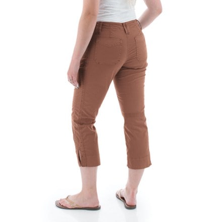 Aventura Arden Organic Cotton Crop Pants - Women's 1
