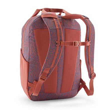 Patagonia Atom 20L Tote Pack 3