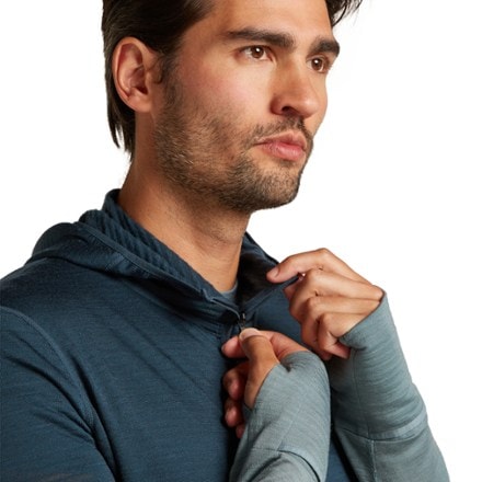 Icebreaker Merino Blend 200 Realfleece Descender Long-Sleeve Half-Zip - Men's 5