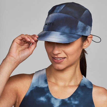 Janji x Merrell AFO Hyperlight Cap 1