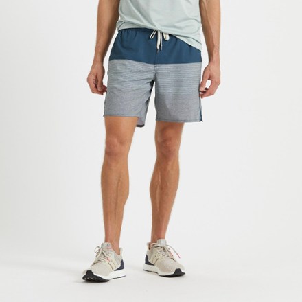 rei on the trail shorts