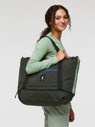 Cotopaxi Viaje 35 L Weekender Tote Bag 6