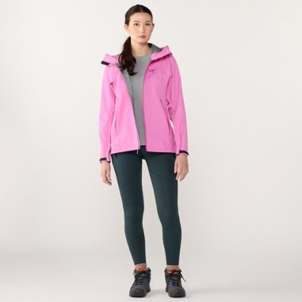 Arc'teryx Beta SL Jacket - Women's 3