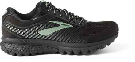 brooks walking shoes for women