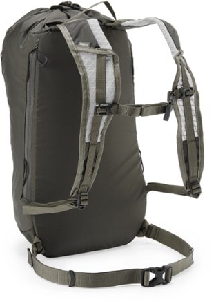 REI Co-op Flash 18 Pack 4