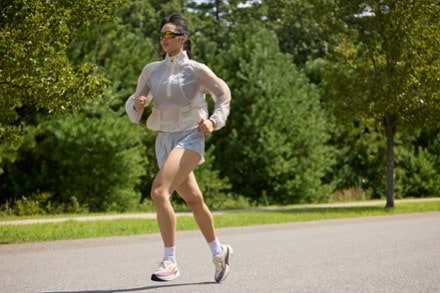 New Balance FuelCell Rebel v5 Road-Running Shoes - Women's 9