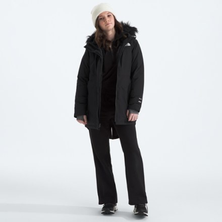 The North Face Arctic Down Parka - Girls' 3