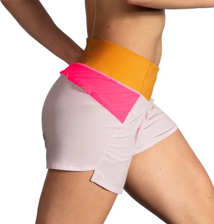 Brooks Chaser 5" Shorts - Women's 3