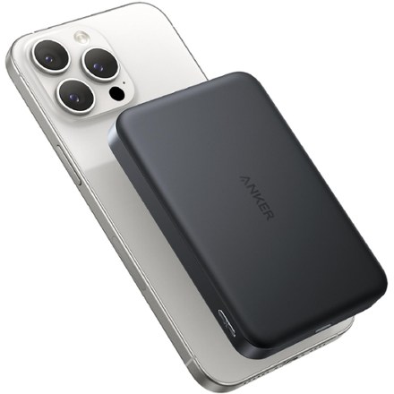 Anker MagGo Power Bank (10,000 mAh, Slim) 1