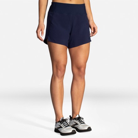 Brooks Chaser 5" Shorts - Women's 1