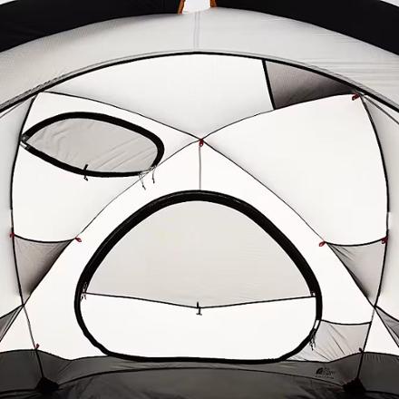 The North Face Bastion 4 Tent 2