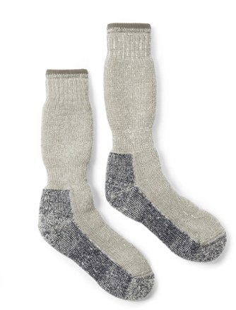 Smartwool Classic Mountaineer Maximum Cushion Crew Socks 1