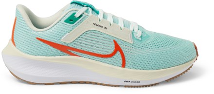 Nike women's clearance orange running shoes