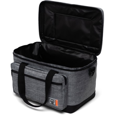 Herschel Supply Co. Pop Quiz 30 Insulated Pack Cooler 4