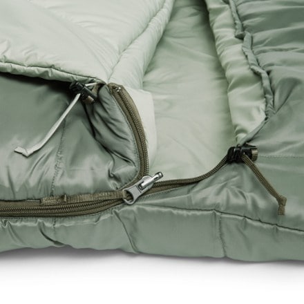 REI Co-op Siesta Hooded 20 Double Sleeping Bag Zipper detail