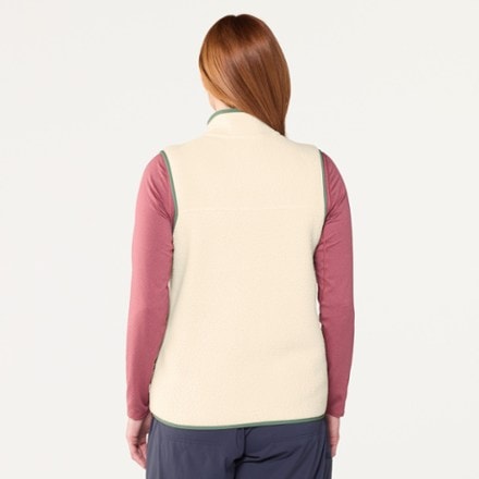 Patagonia Retro Pile Vest - Women's 4