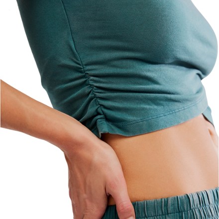 FP Movement Hot Shot Crossover Set - Women's 4