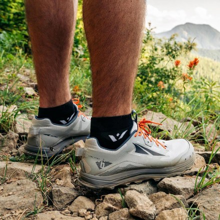 Swiftwick Aspire Ankle Socks 1