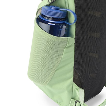 Osprey Daylite Pack Special Edition Water bottle pocket (Water bottle sold separately)