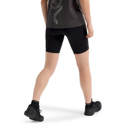 Arc'teryx Essent High-Rise 8" Shorts - Women's 2