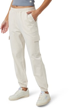 Vuori Boyfriend Cargo Joggers - Women's 1