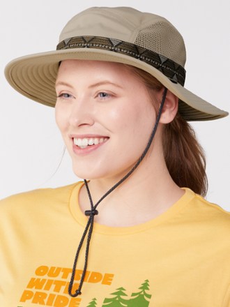 REI Co-op Sahara Guide Hat 1