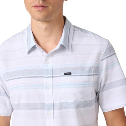 O'Neill TRVLR UPF Traverse Stripe Relaxed-Fit Shirt - Men's 3