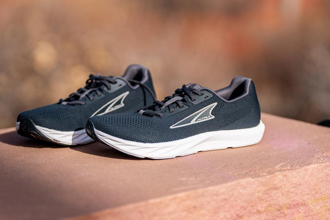 Location Image for Escalante 4 Road-Running Shoes - Women's