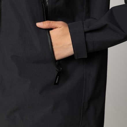 Finisterre Stormbird Waterproof Jacket - Women's 10