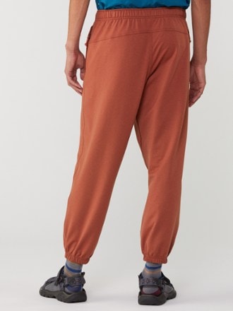 REI Co-op Active Pursuits Midweight Joggers 4