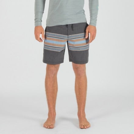 VISSLA Issaquah 18.5" Boardshorts - Men's 1
