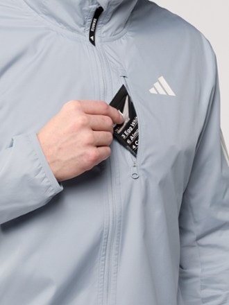 adidas Own The Run Jacket - Men's 6