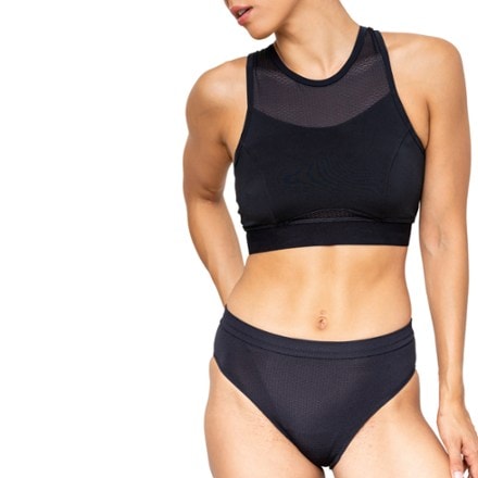 Oya Femtech Apparel Cooling Compression Bra for Sensitive Skin 6