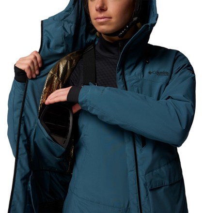 Columbia Highland Summit Insulated Jacket - Women's Goggles not included