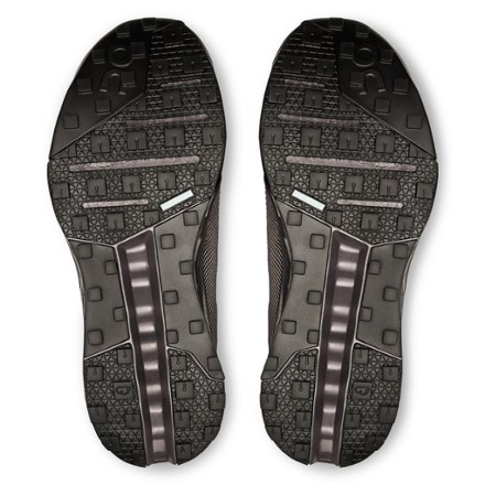 On Cloudhorizon Hiking Shoes - Women's 5