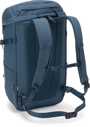 Fjallraven Ulvo 30 Travel Daypack 3