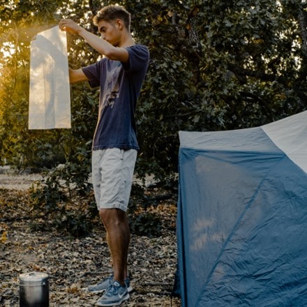 Shower Pouch Gigantic Body Wipe - 2' x 1' 5