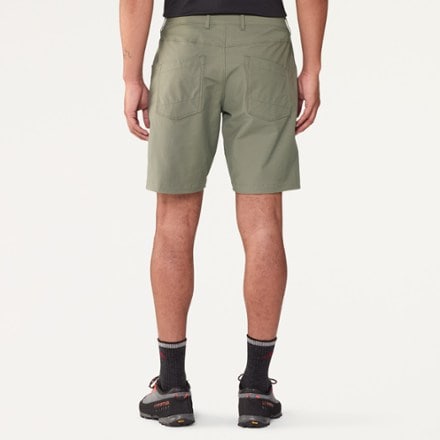 Arc'teryx Kragg Cotton 9" Shorts - Men's 2