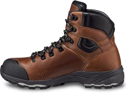 rei backpacking boots