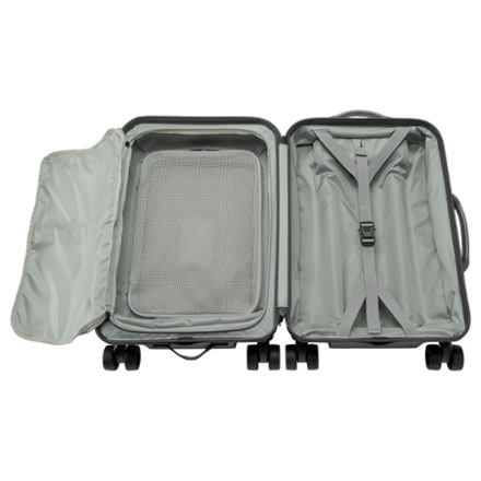 Eagle Creek Tarmac 4-Wheel Carry-On Luggage 6