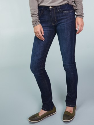 dish straight and narrow jeans