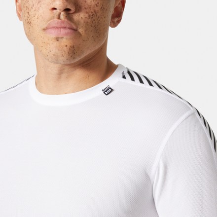Helly Hansen LIFA Stripe Crew Base Layer Top - Men's 6