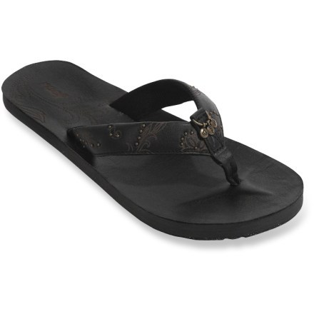 rei reef sandals