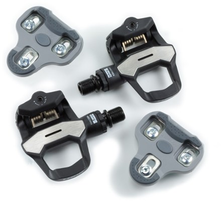 keo max pedals