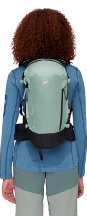 Mammut Lithium 15 Pack - Women's 4